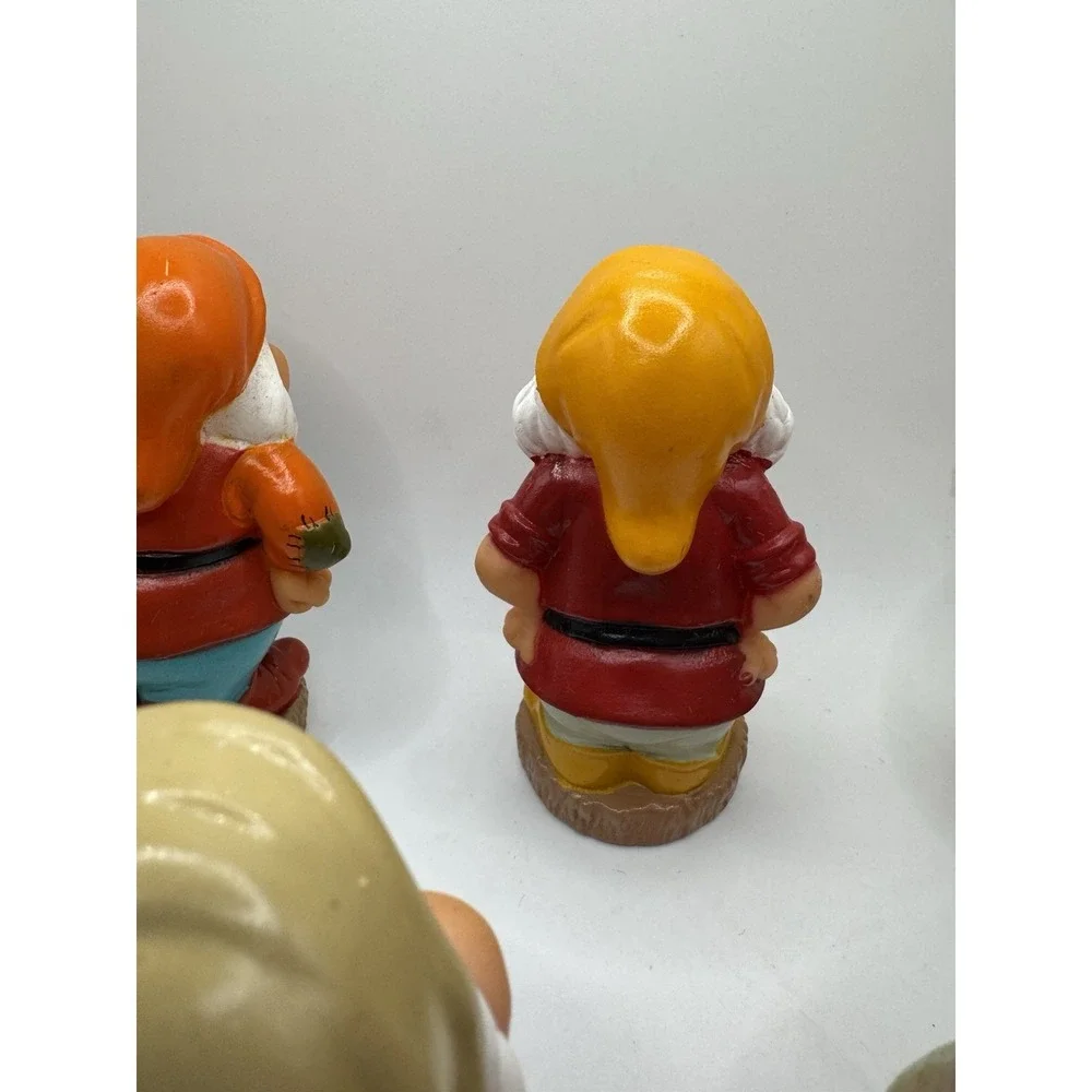 Disney Vintage Seven 7 Dwarves Vinyl Rubber Squeaky Toy Figures Lot Snow White